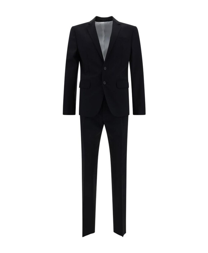 costume-classique-en-laine-a-revers