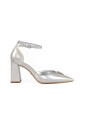chaussures-en-cuir-semelle-en-caoutchouc