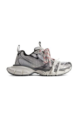 stylish-sneakers-for-a-trendy-look