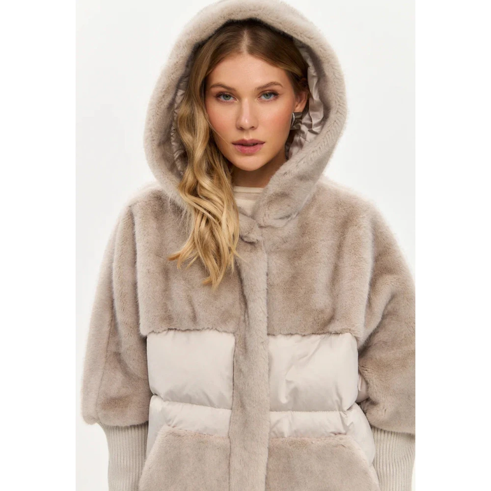 Cesare Gaspari Oversized Faux Fur Jacket Ivory Beige Dames