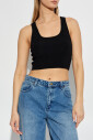 crop-top