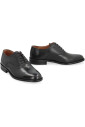 chaussures-classiques-en-cuir-a-lacets