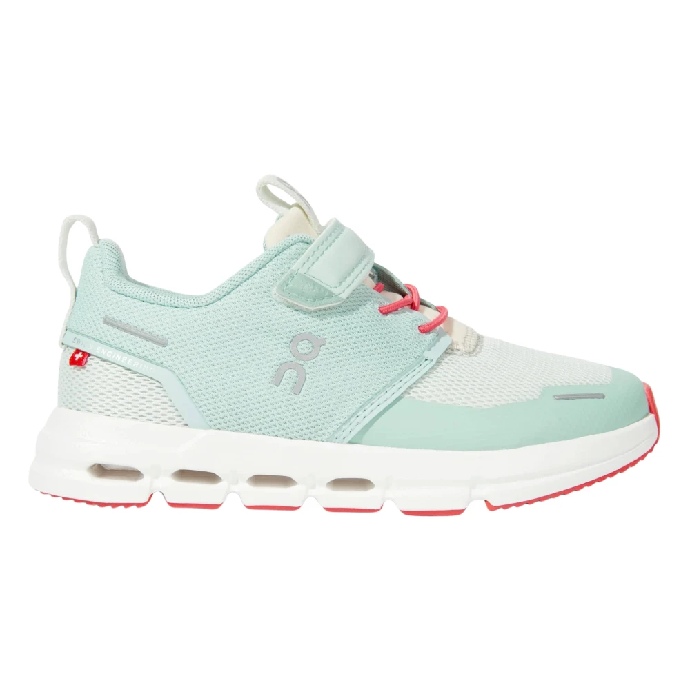 On Running Unisex Kids Green Cloud Play Trainers - Kids Sneakers - 35 Eu - Kids