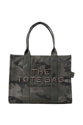 camouflage-tote-bag-stylish-and-trendy