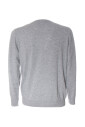 sweatshirt-noir-de-luxe-pour-look-decontracte