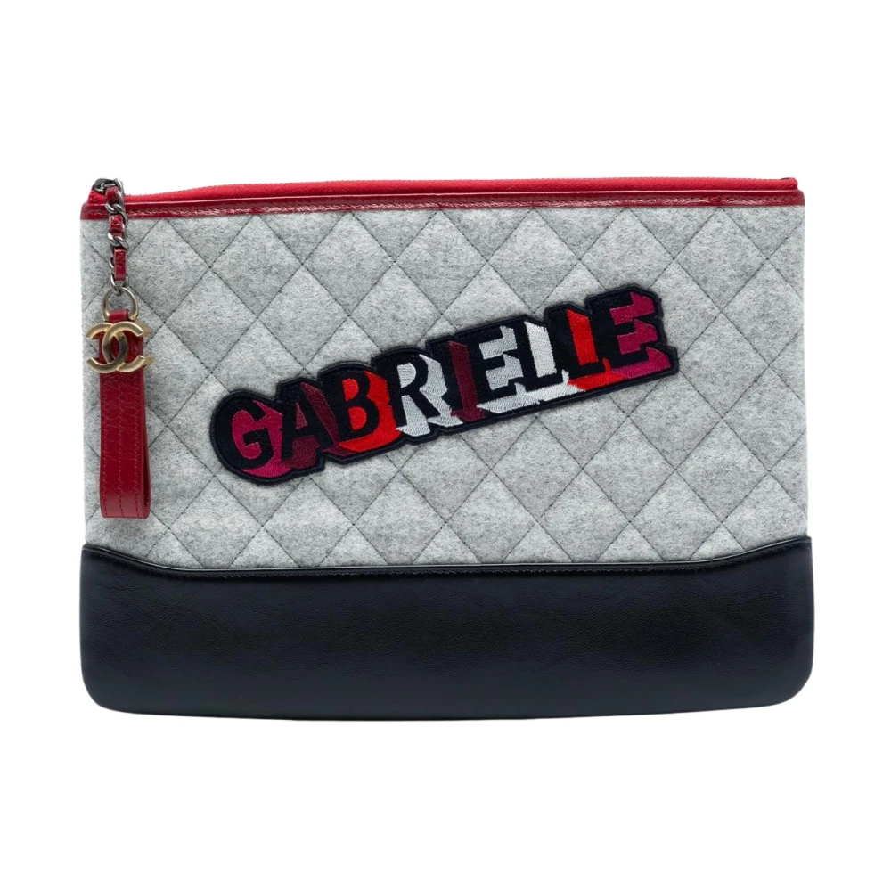 Chanel Vintage Grå Pre-Owned Quilted Pouch