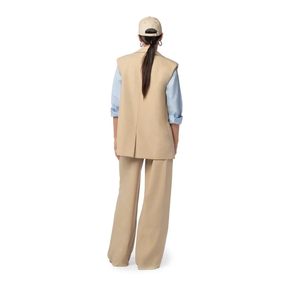 MVP wardrobe Cool Wool Palazzo Broek met Forward Darts Beige Dames