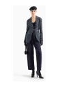 pull-bleu-col-en-v-avec-details-torchon