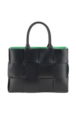 sac-fourre-tout-en-cuir-intemporel