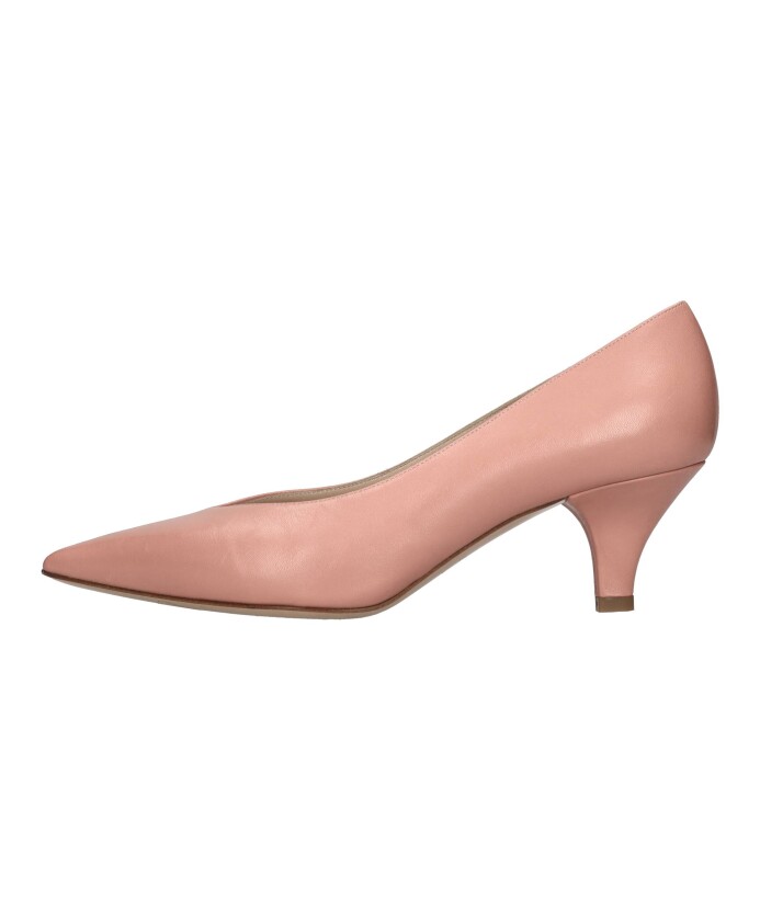 escarpins-en-cuir-avec-semelle-griffee