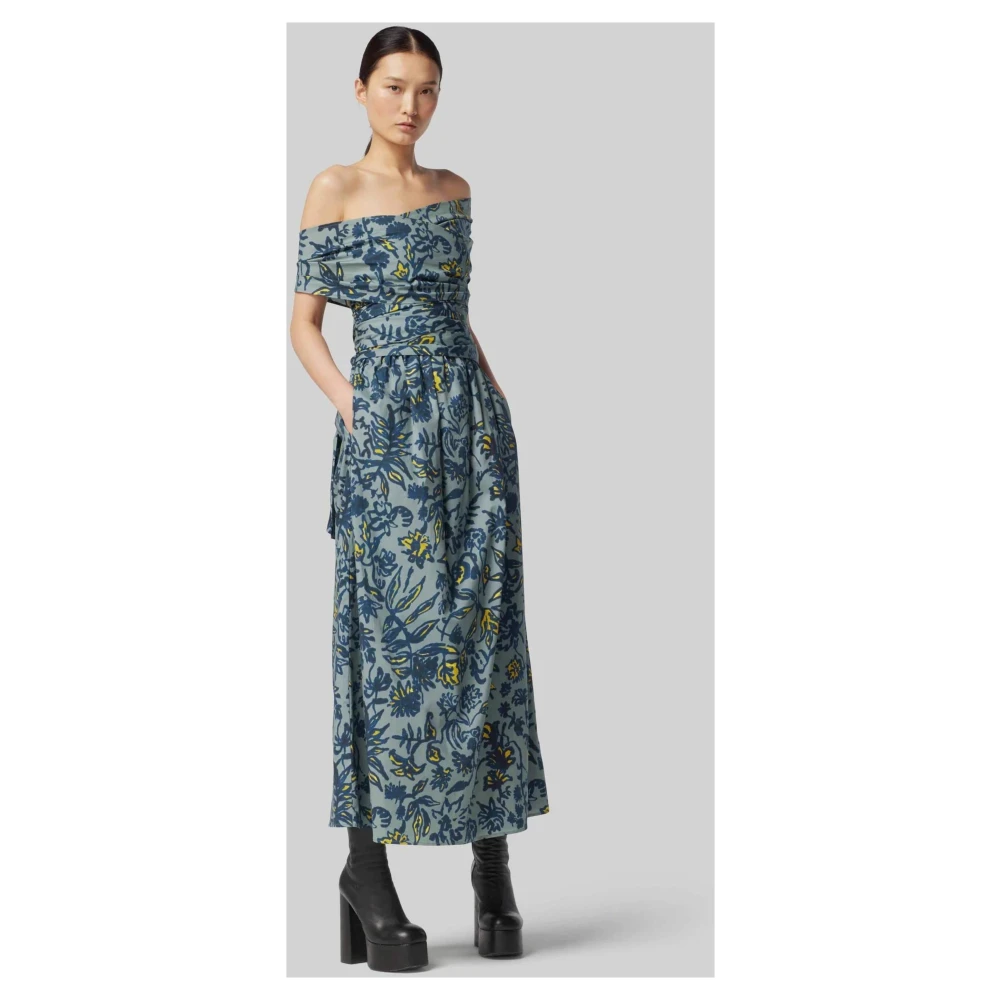 altuzarra Off-Shoulder Maxi Dress in Stormcloud Shibori Blue Dames