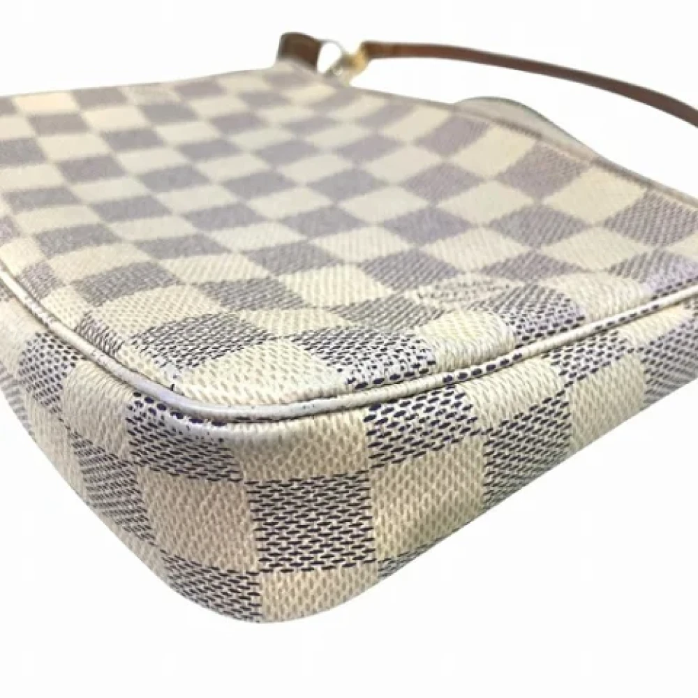 Louis Vuitton Vintage Pre-owned Canvas clutches White Dames