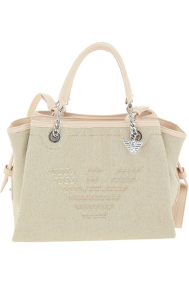 natural-light-shoulder-bag