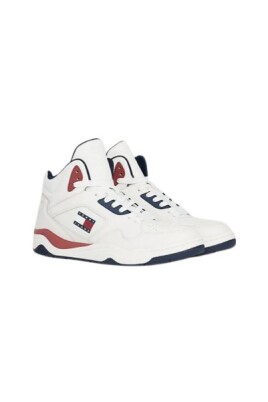 casual-sneakers-for-men-and-women