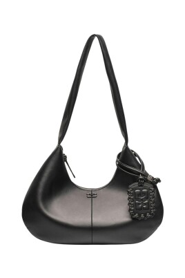 black-leather-hobo-shoulder-bag
