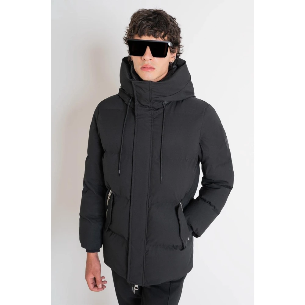 Antony Morato Zwarte Donsjas in Technische Stof Black Heren