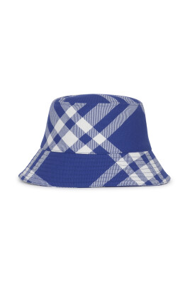 fishermans-cap-in-seasonal-checks