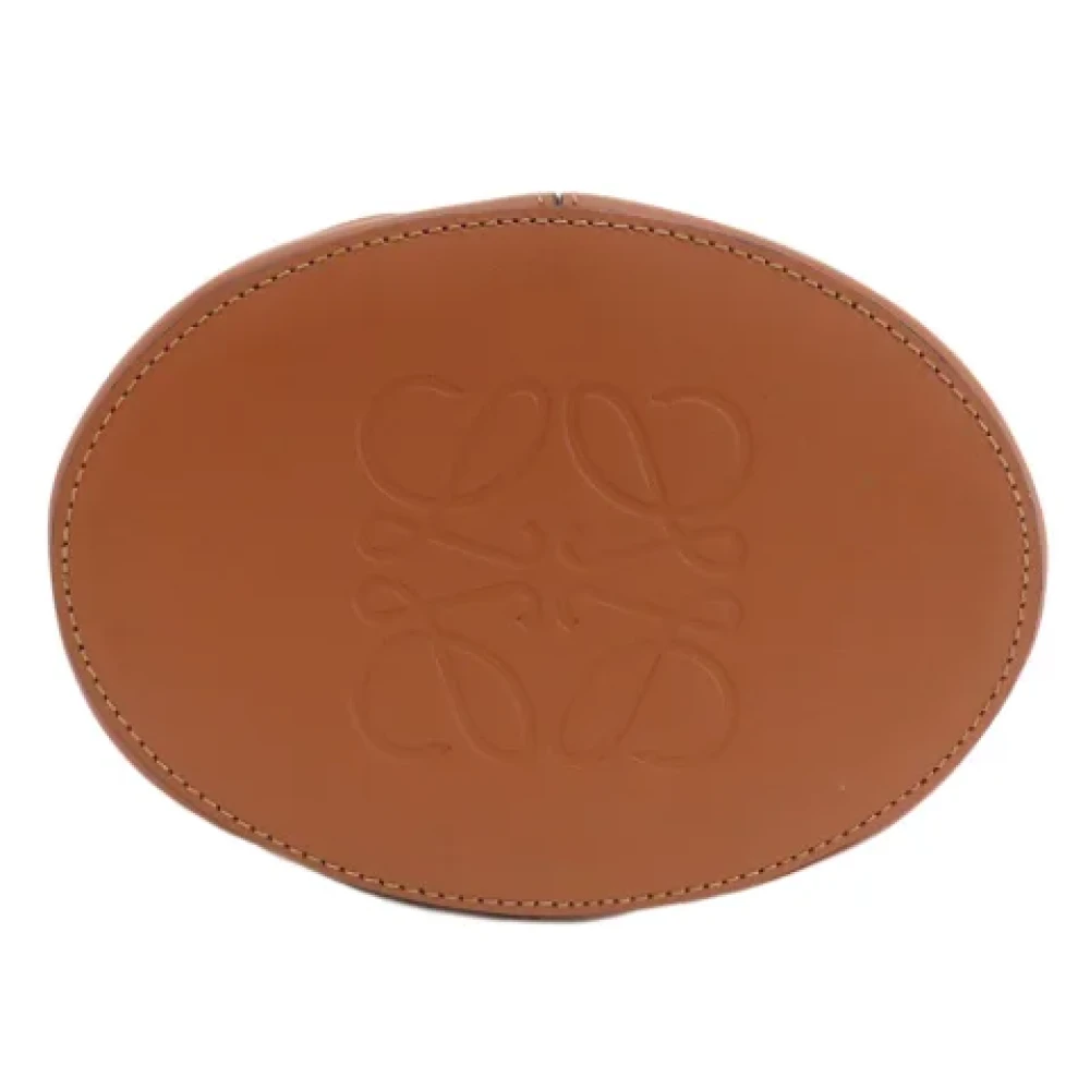 Loewe Pre-owned Leather shoulder-bags Brown Dames