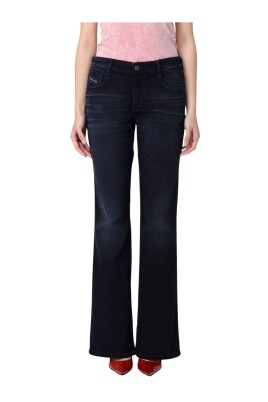 flared-denim-jeans