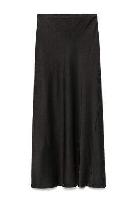 flared-hem-black-skirt