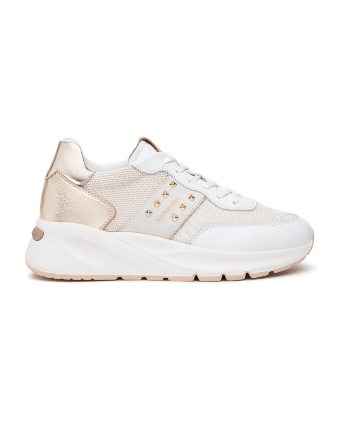 baskets-blanches-de-course