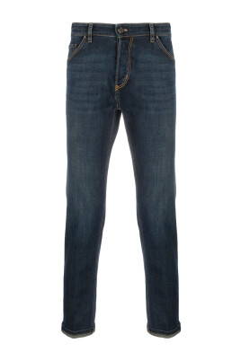 Shop slim fit jeans for men online at Miinto