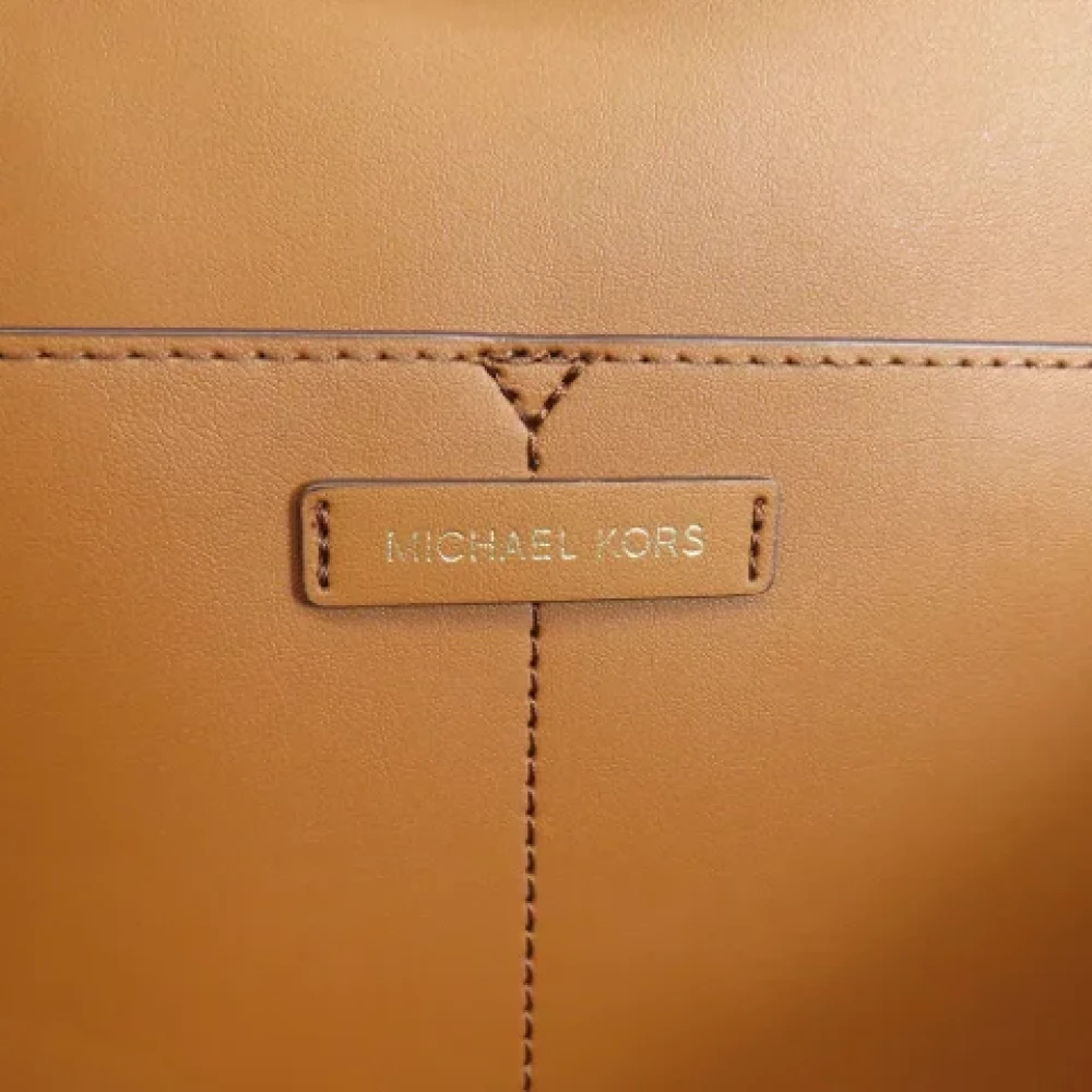 Michael Kors Pre-owned Plastic handbags Brown Dames