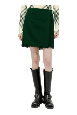 kilt-texture-en-laine-avec-finitions-a-franges