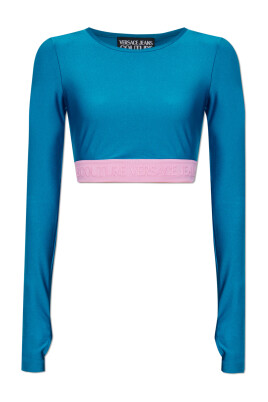 cropped-top-with-long-sleeves