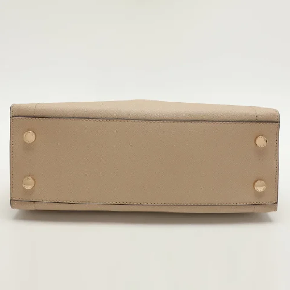Michael Kors Pre-owned Leather handbags Beige Dames