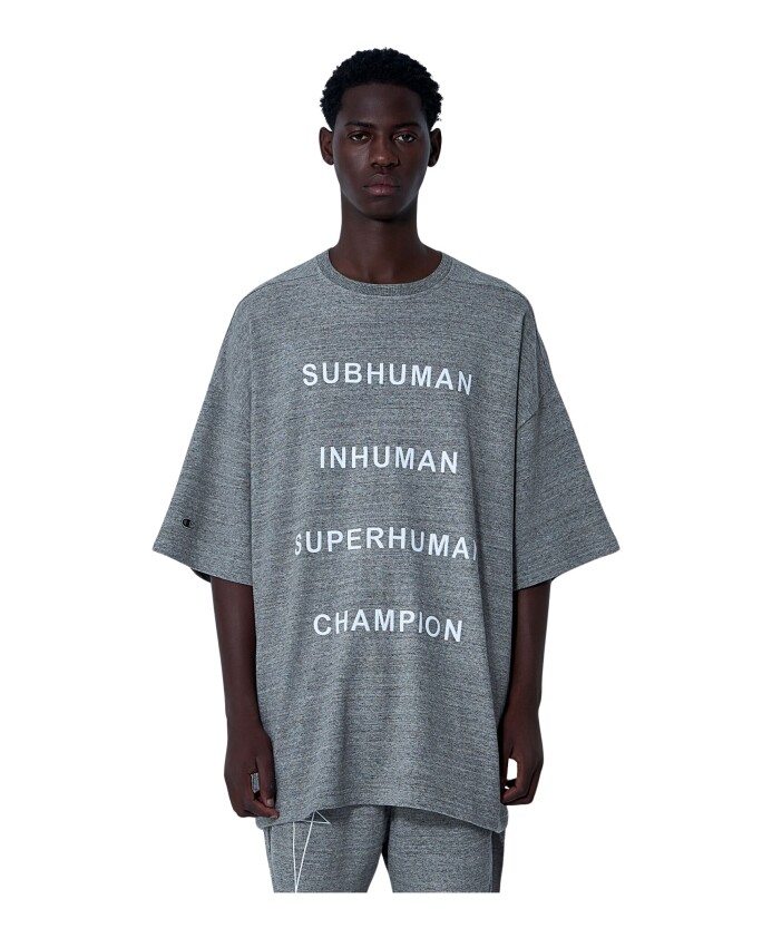 t-shirt-en-jersey-de-coton-avec-imprime-sur-le-devant