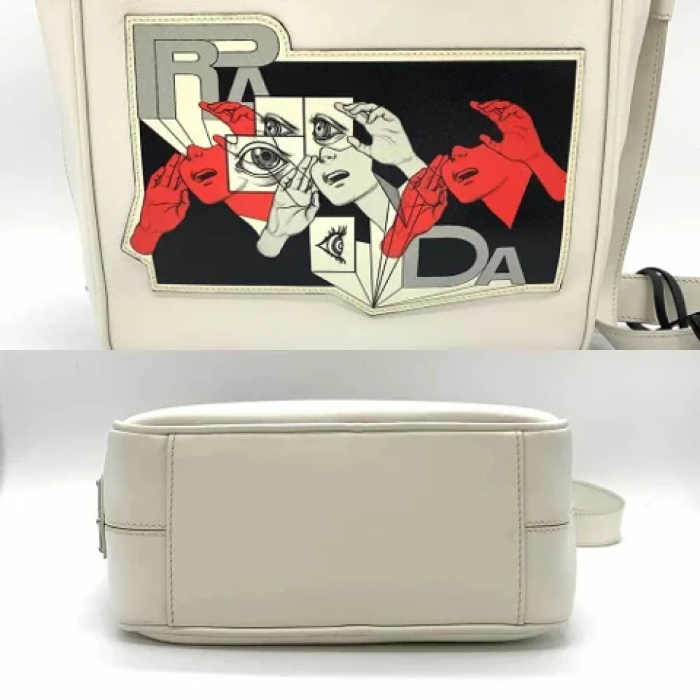 Prada Vintage Pre-owned Fabric prada-bags White Dames