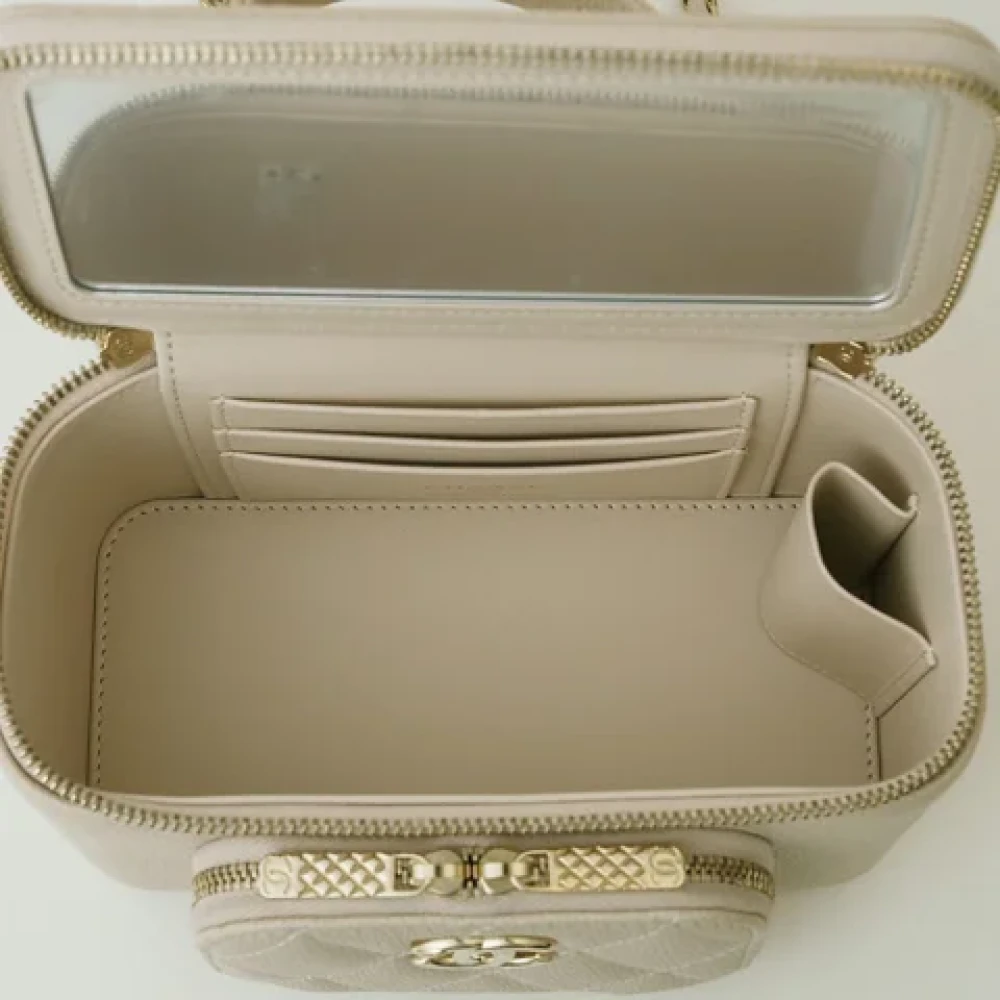 Chanel Vintage Pre-owned Leather chanel-bags Beige Dames