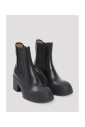 bottes-en-cuir-noir-a-talon-bloc