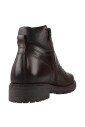 kenia-bottes-a-lacets