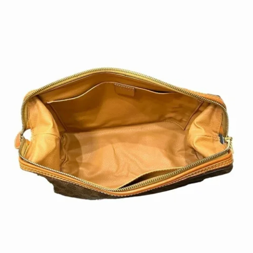 Celine Vintage Pre-owned Plastic shoulder-bags Brown Dames