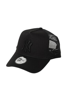 ny-yankees-trucker-hat