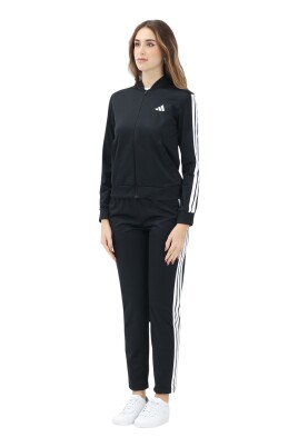 svart-sportig-klanning-essentials-3-stripes