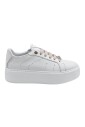 witte-roze-veterschoenen-elegante-stijl