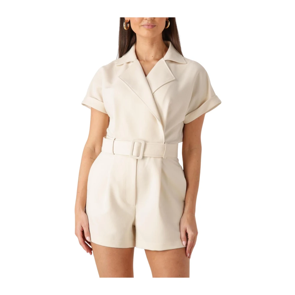 Notre-v Elegante Ecru Jumpsuit voor Vrouwen Beige Dames