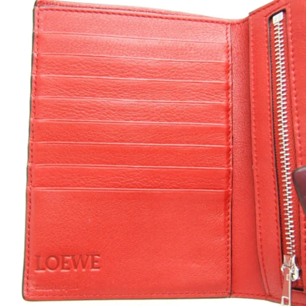 Loewe Pre-owned Leather wallets Pink Dames