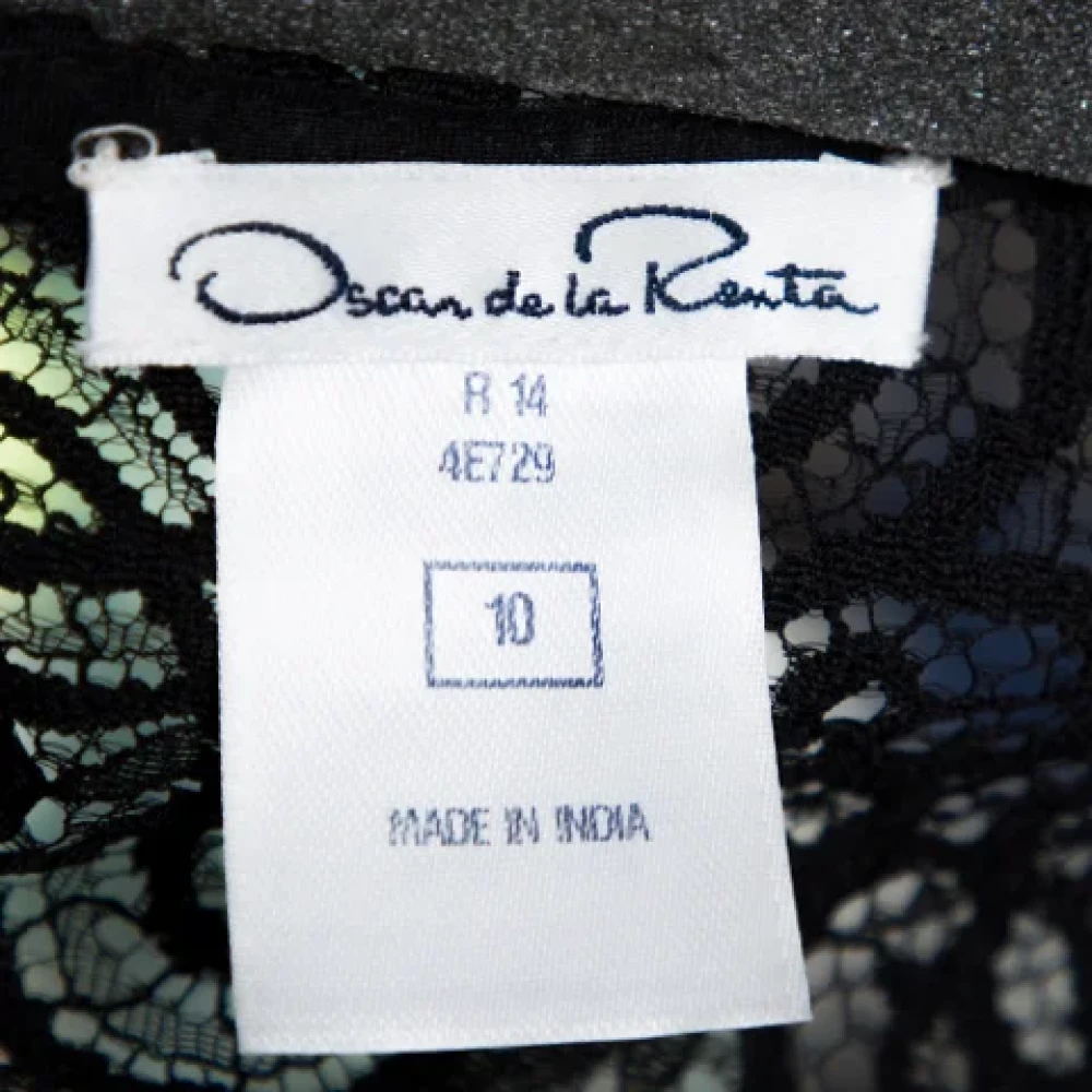 Oscar De La Renta Pre-owned Lace tops Black Dames