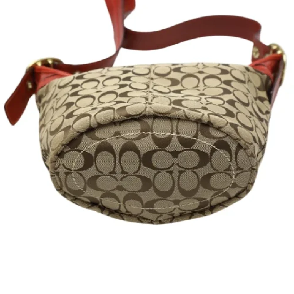 Coach Pre-owned Fabric shoulder-bags Brown Dames