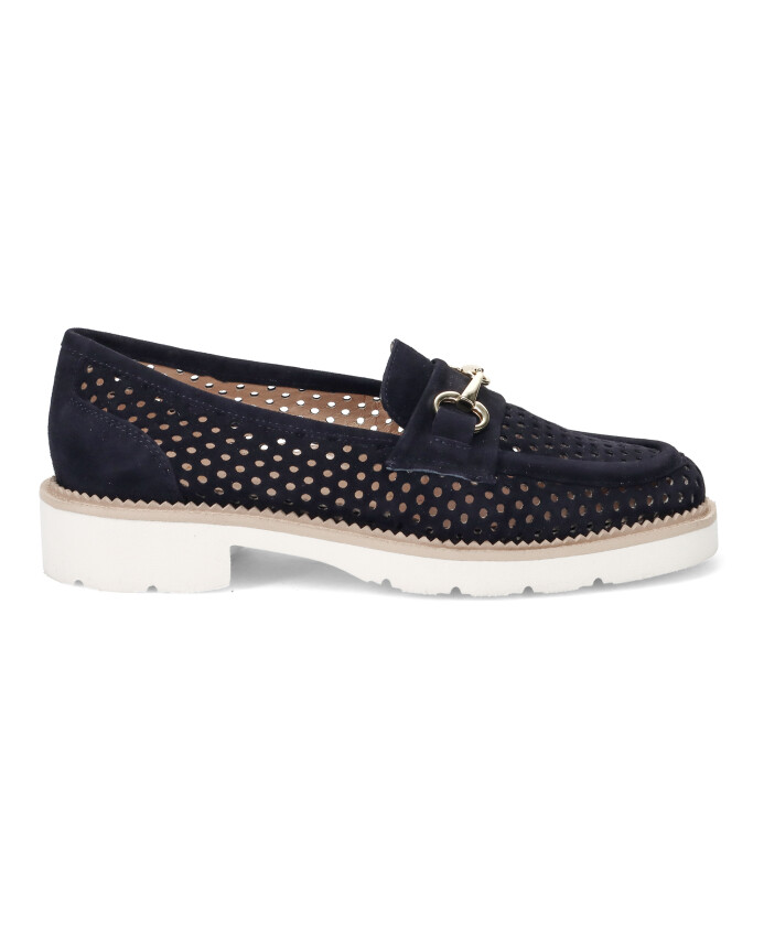 mocassins-bleus-en-daim-perfore