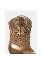 bottes-en-cuir-dore-texano-perfore