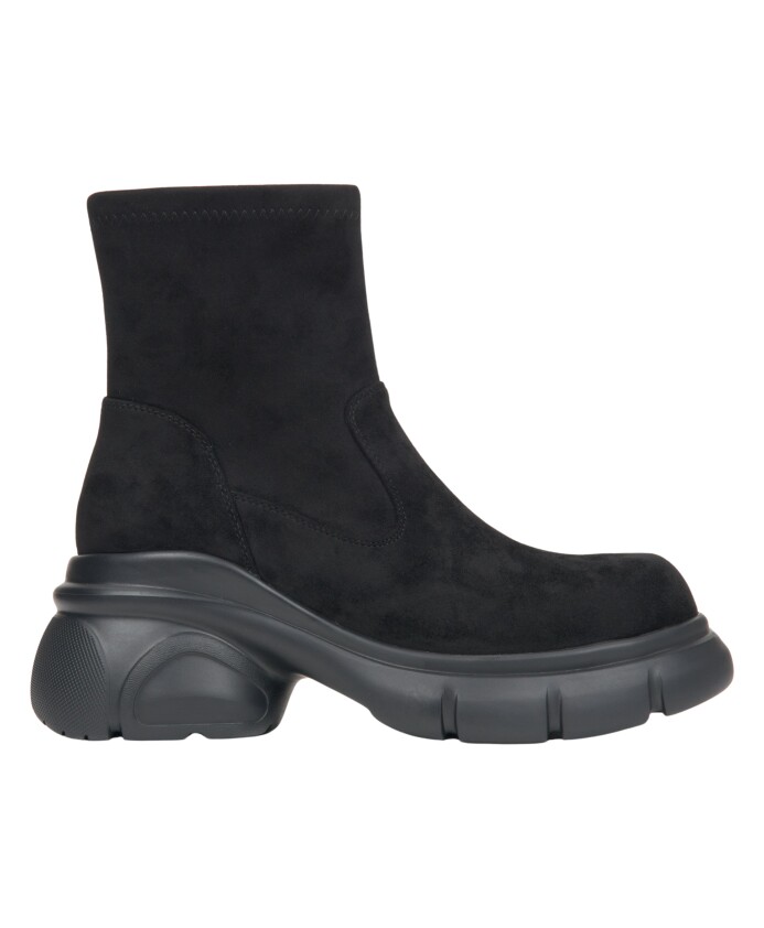 chelsea-boots