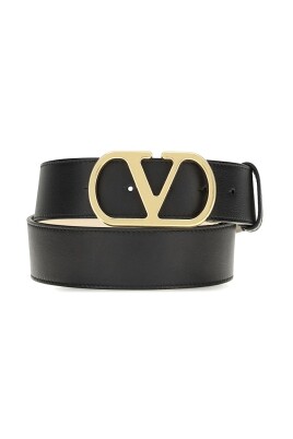black-buckle-belt