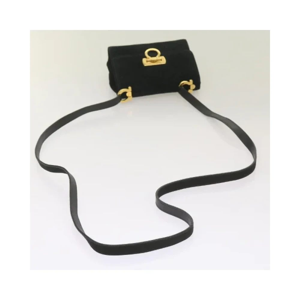 Salvatore Ferragamo Pre-owned Suede shoulder-bags Black Dames