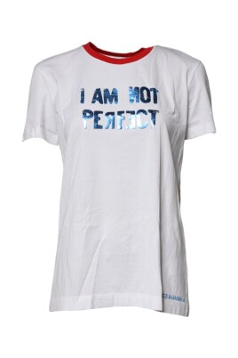 t-shirt-a-imprime-graphique