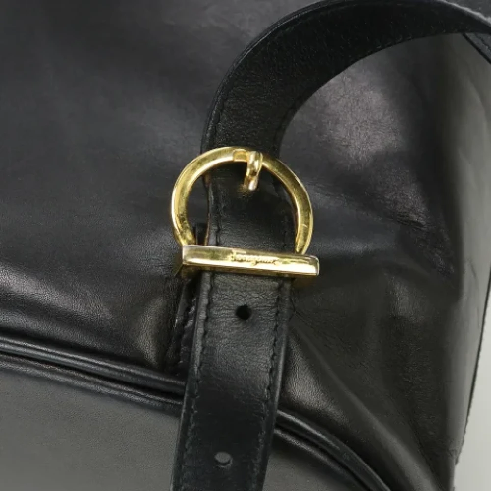 Salvatore Ferragamo Pre-owned Leather backpacks Black Dames